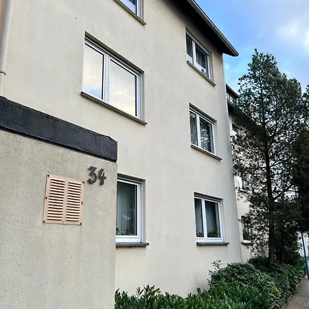 Lichtdurchflutete Grosse Apartamento Schwelm