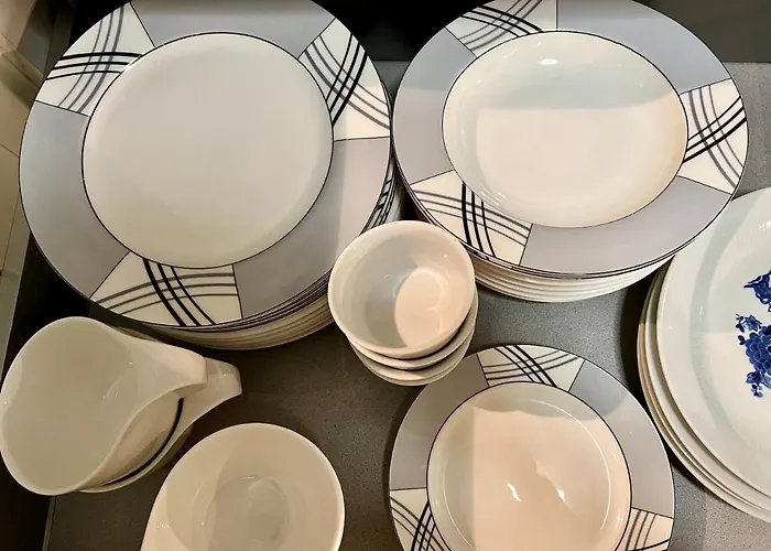 Lichtdurchflutete Grosse アパート