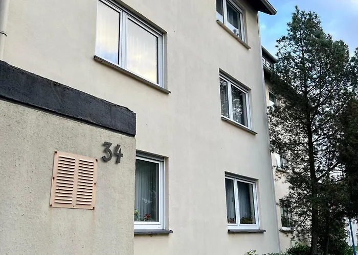 Lichtdurchflutete Grosse アパート シュヴェルム